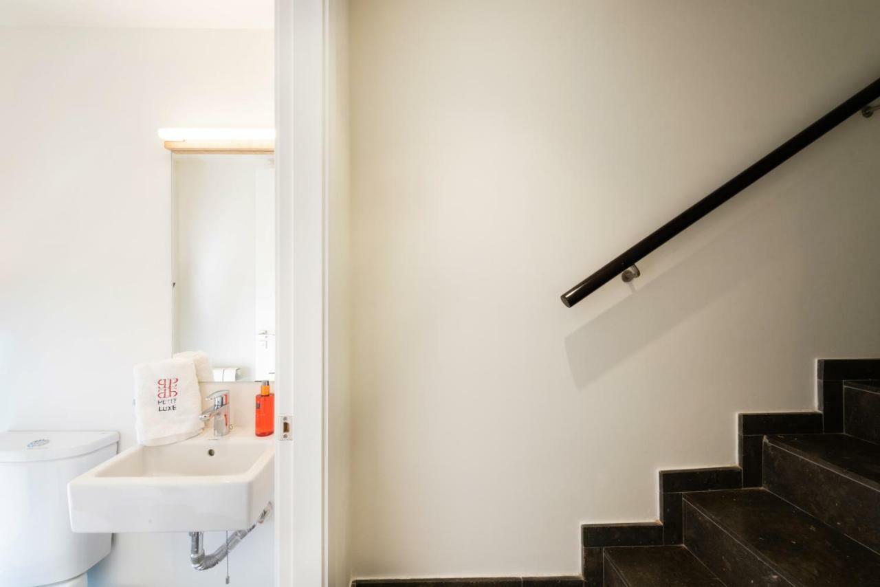 Ferienwohnung Petit Luxe Tobella Esquerra Terrassa Exterior foto