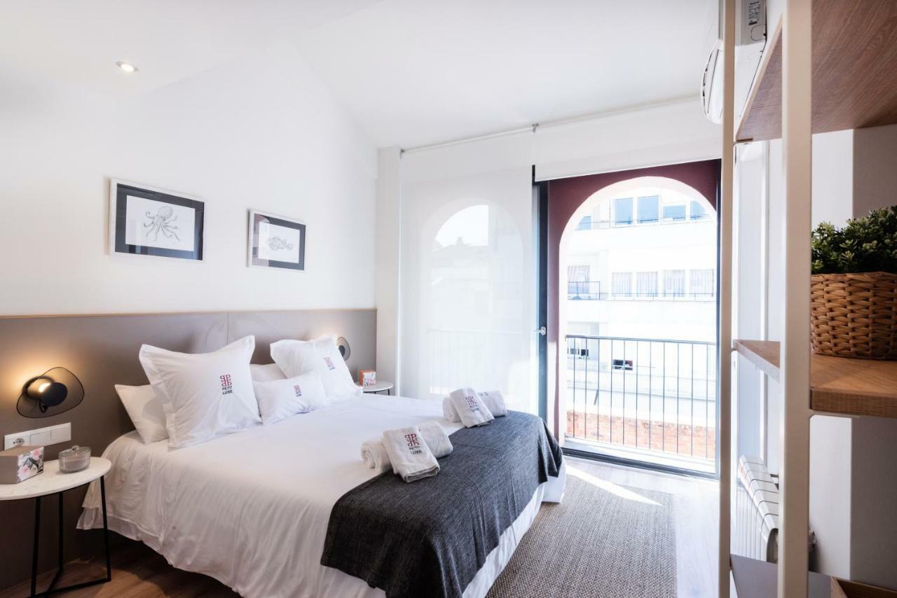 Ferienwohnung Petit Luxe Tobella Esquerra Terrassa Exterior foto