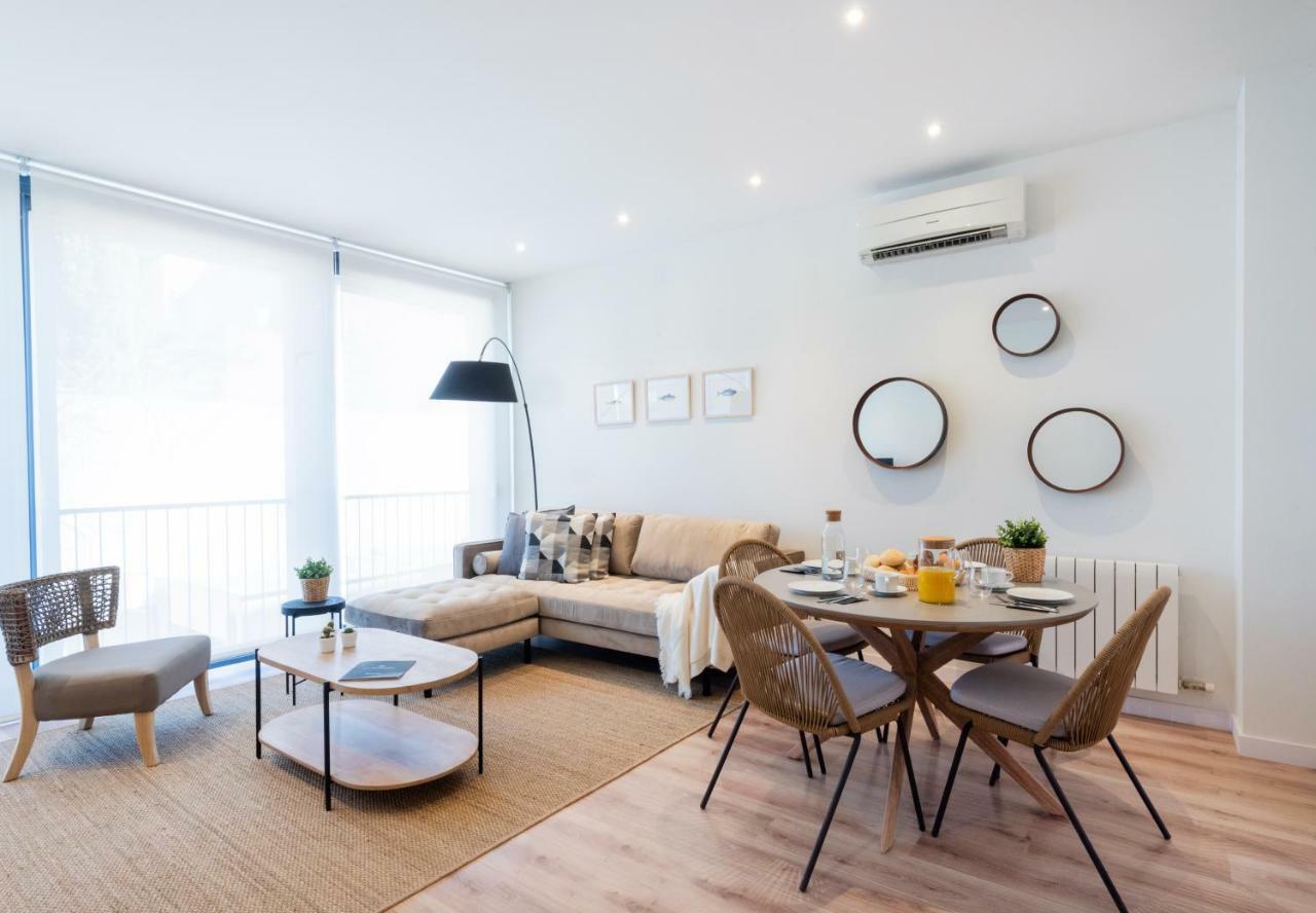 Ferienwohnung Petit Luxe Tobella Esquerra Terrassa Exterior foto